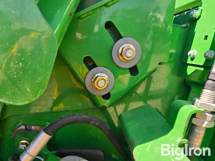 2015-john-deere-s660-image-15