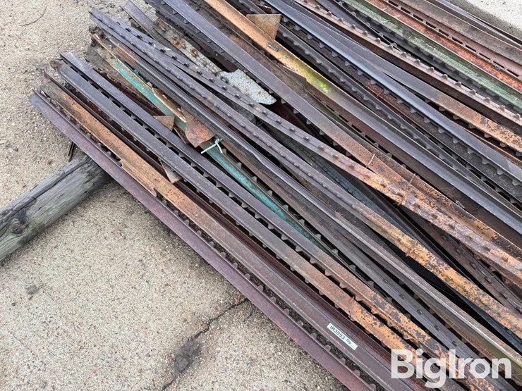 steel-t-posts-image-13