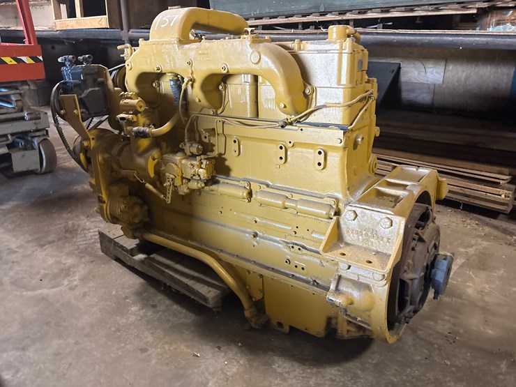 #157-•-cummins-industrial-diesel-engine-with-dana-clutch-image-2