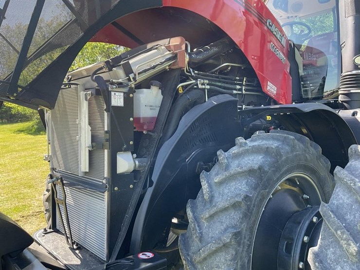 2022-case-ih-magnum-310-cvx-image-19