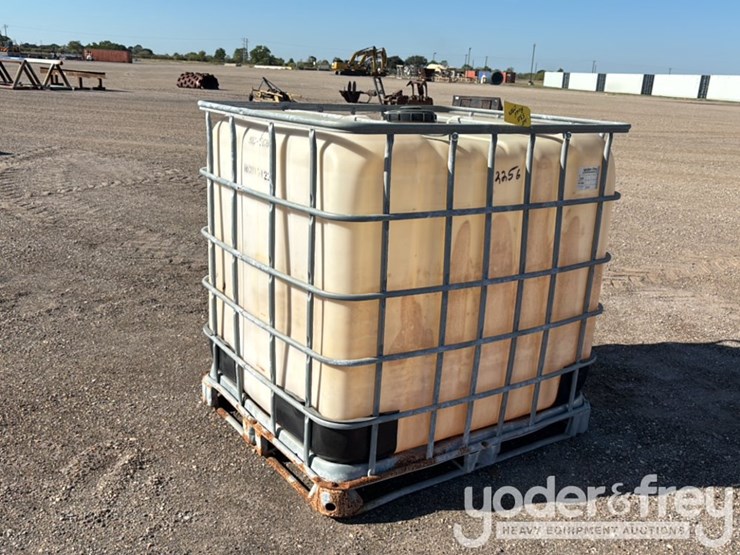 225-gal-water-carrier-image-4