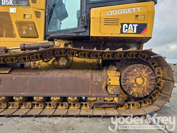 2014-caterpillar-d5k2-lgp-image-10