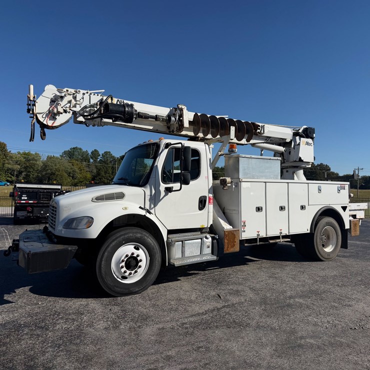 2019 FREIGHTLINER M2 106