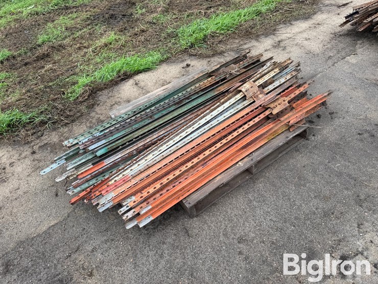 steel-t-posts-image-5