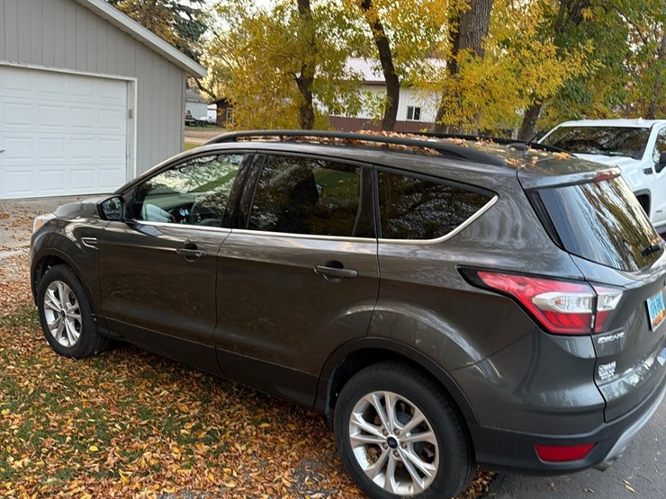 2018-ford-escape-image-11