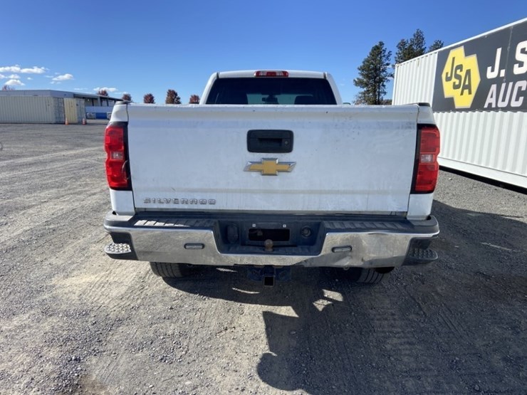 2016-chevrolet-silverado-2500-image-4
