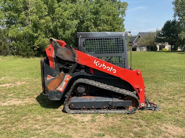 #1052-•-2024-kubota-ssvl75-3-track-skid-steer-134817-image-4