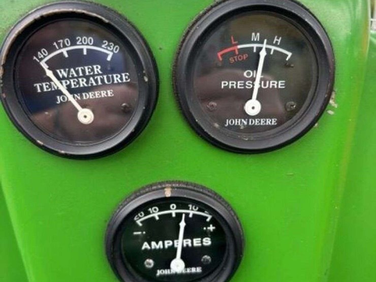 1951-john-deere-b-image-10