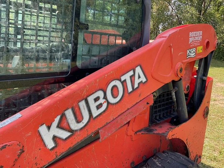 2017-kubota-ssv65-image-14