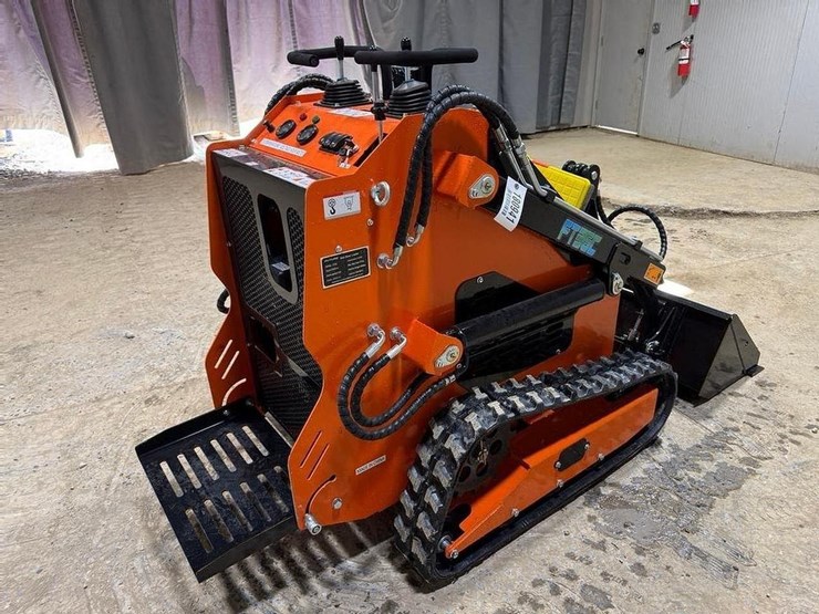 ft36c-walk-behind-skid-loader-image-5