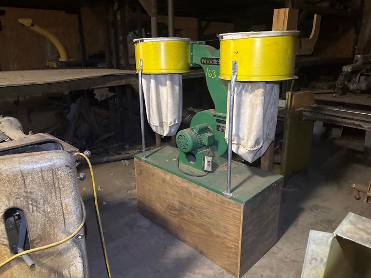 #163-•-woodtek-ct-201-3-hp-dual-bag-dust-collector-image-1