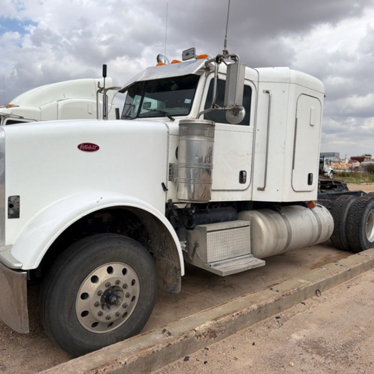 2012 PETERBILT 367