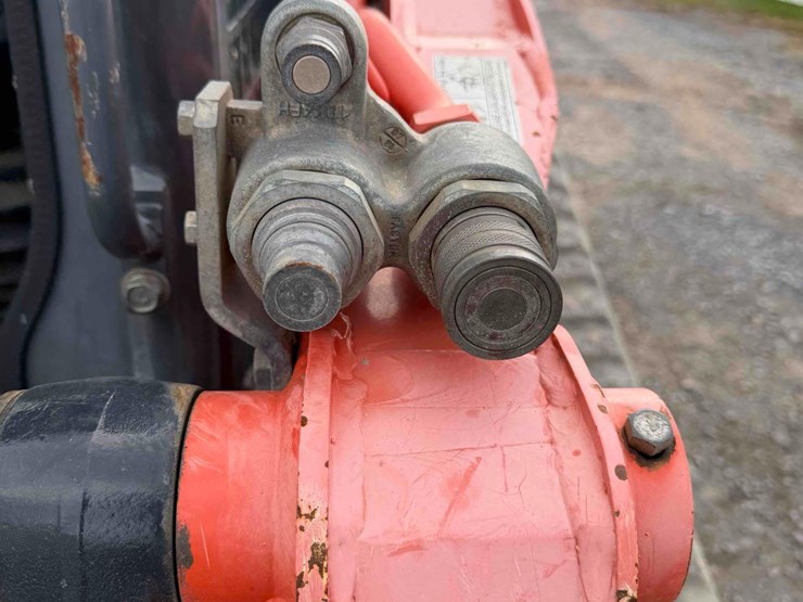 2019-kubota-svl95-2-image-16