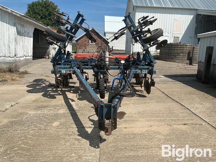blu-jet-tb140-11-shank-anhydrous-toolbar-image-2