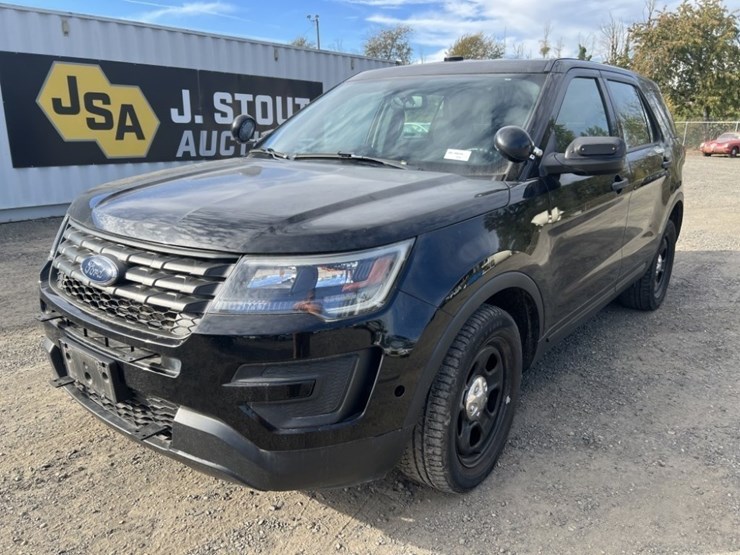 2018-ford-explorer-image-1