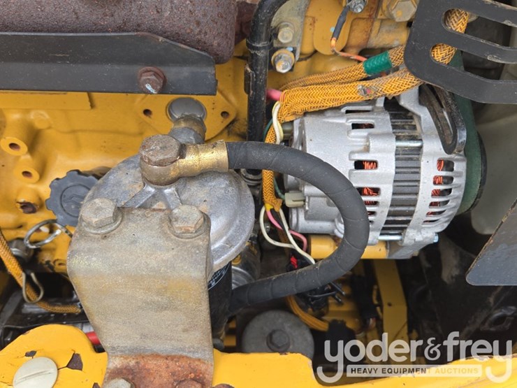 2010-caterpillar-303c-cr-image-40