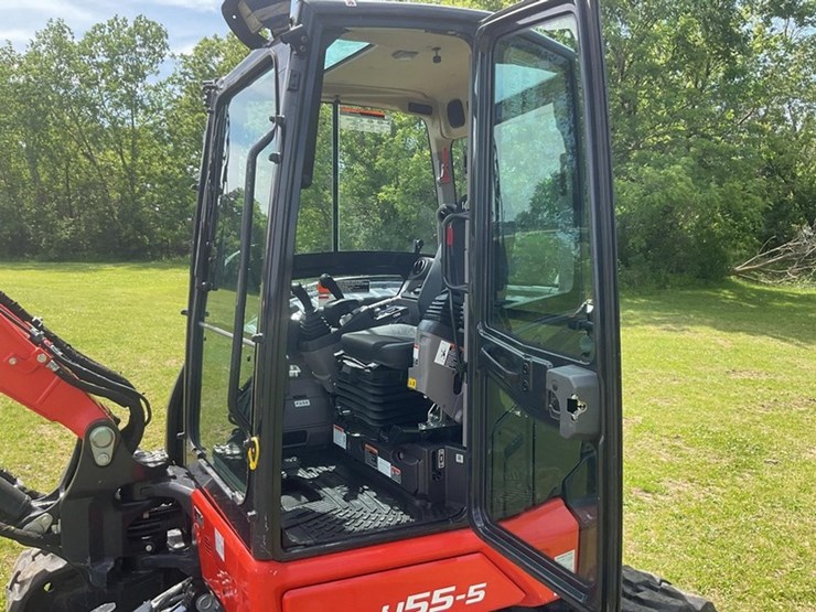 2021-kubota-u55-5-image-18