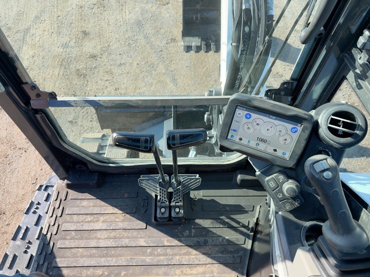 2023-bobcat-e60-image-31