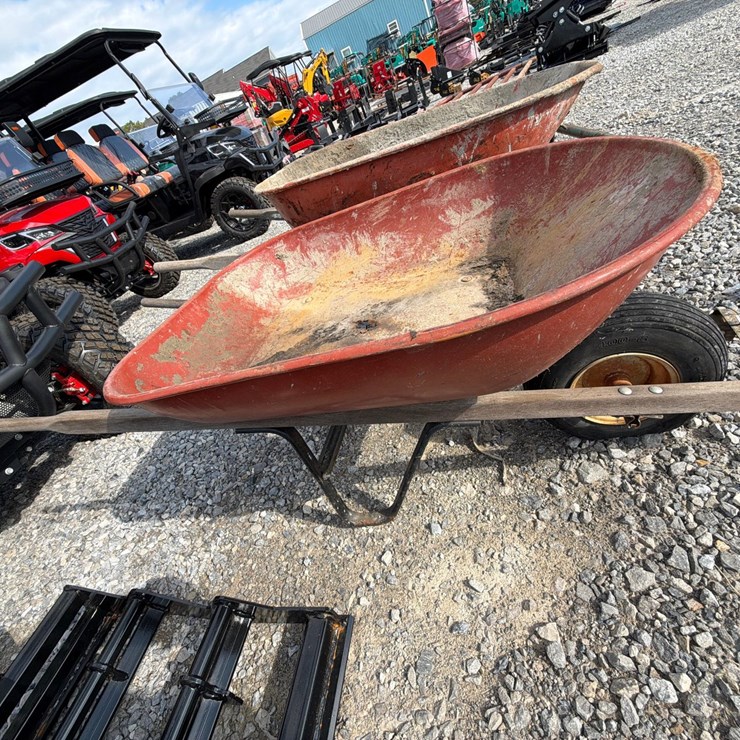 #657 • Wheel Barrow