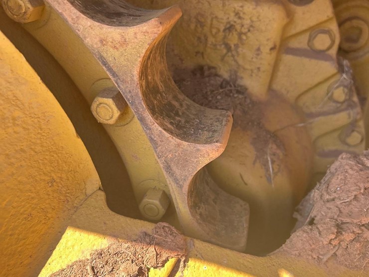 1981-caterpillar-d6d-image-21
