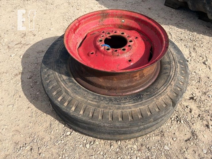 single-7.50x18-tire-&-(6)-bolt-rim-image-1