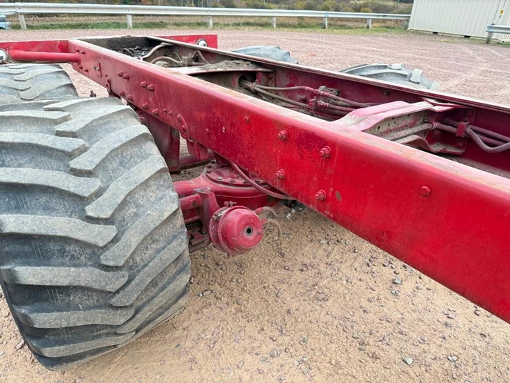 mack-dm690s-image-28