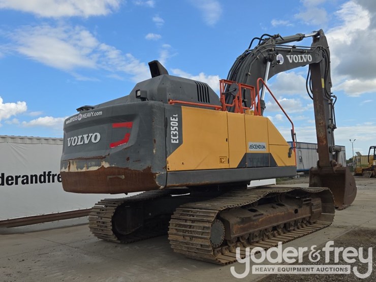 2016-volvo-ec350el-image-5