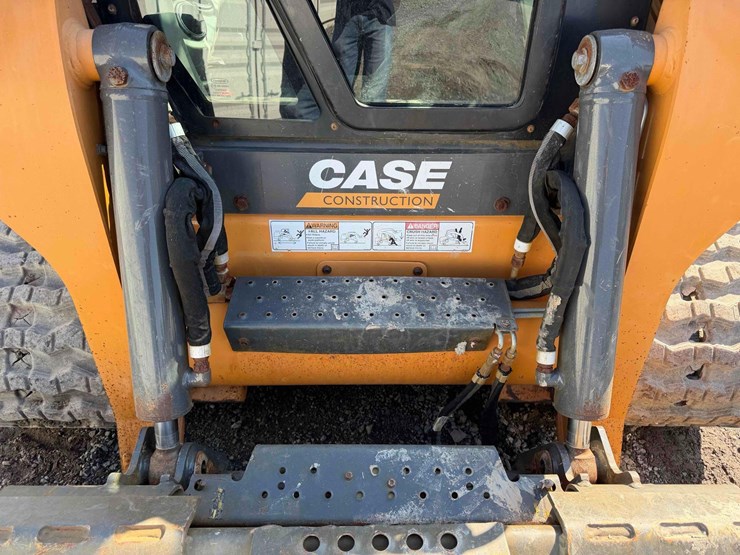 2021-case-tv370b-image-9