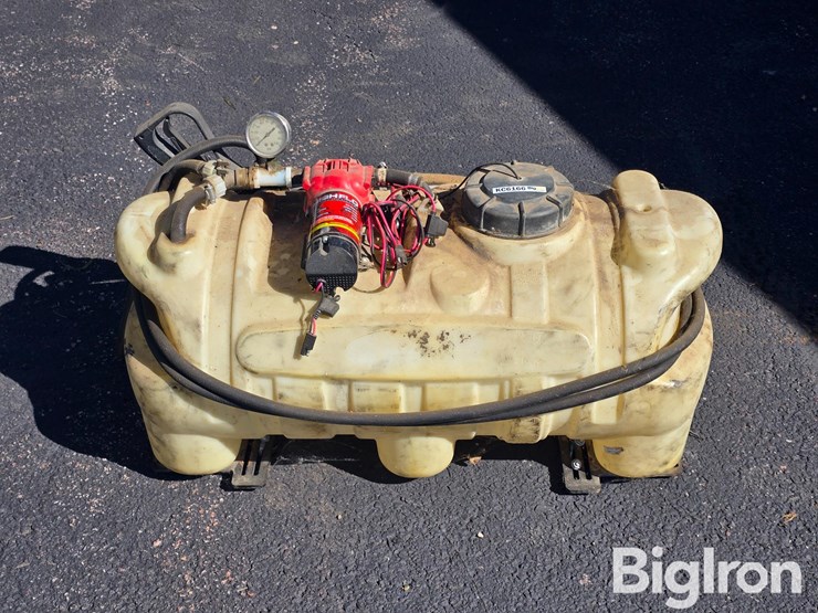 12v-atv-sprayer-image-2