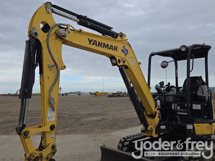 2020-yanmar-vio35-6a-image-27