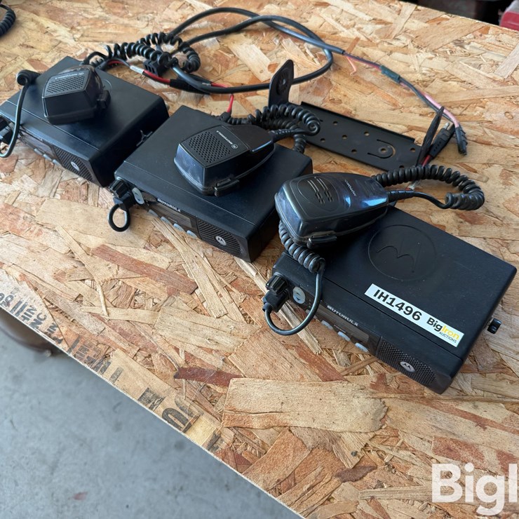 Motorola VHF-HiBand Radios
