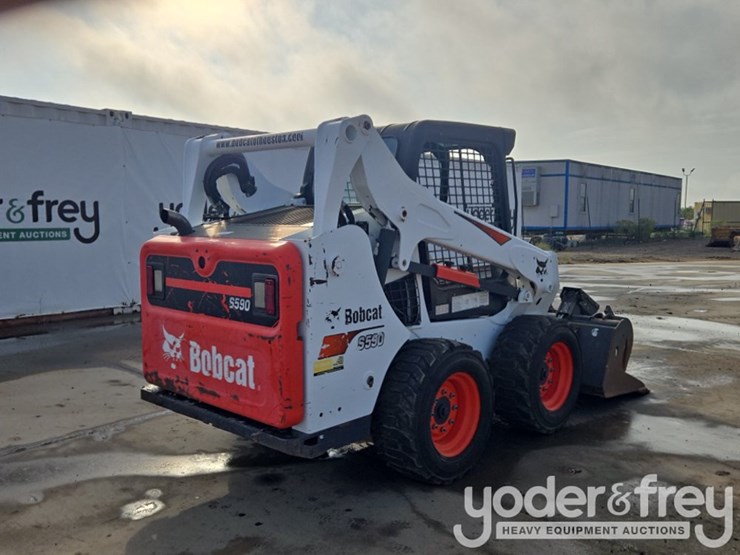 2017-bobcat-s590-image-5