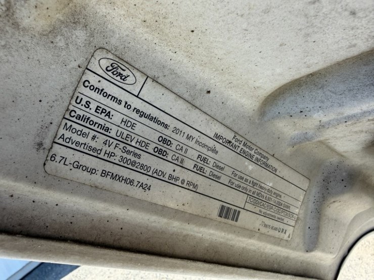 2011-ford-f350-image-14
