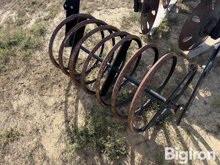 track-master-pivot-track-closer-image-15