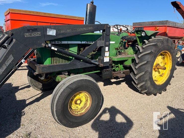 1977-john-deere-2840-image-6
