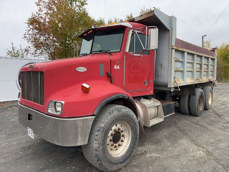 peterbilt-330-image-1