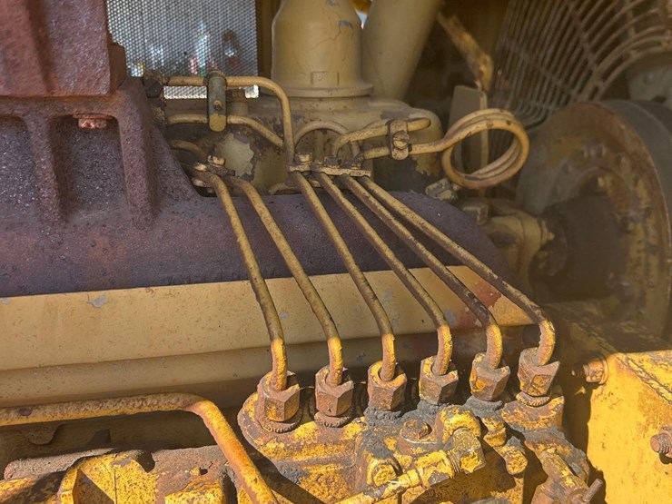 1981-caterpillar-d6d-image-22