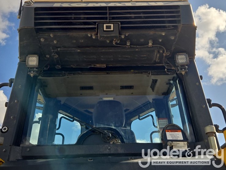2023-komatsu-d61px-image-50