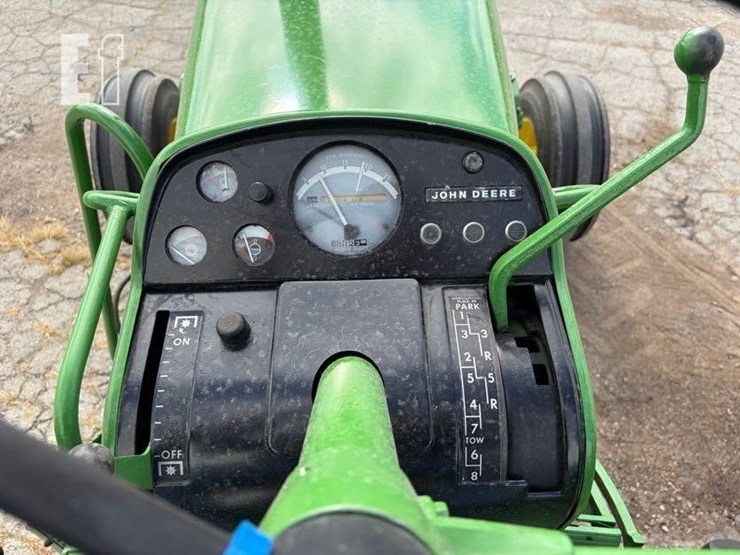 1971-john-deere-4320-image-8