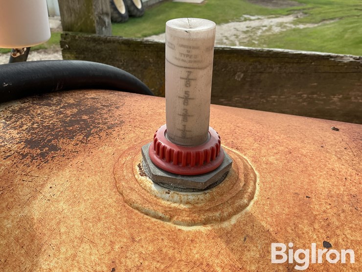 great-plains-550-gal-tank-&-pump-image-12