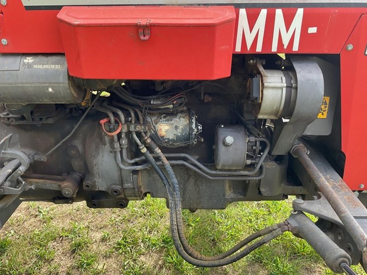 1992-massey-ferguson-240-image-10