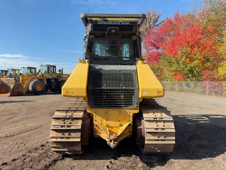 2014-komatsu-d61ex-23-image-4
