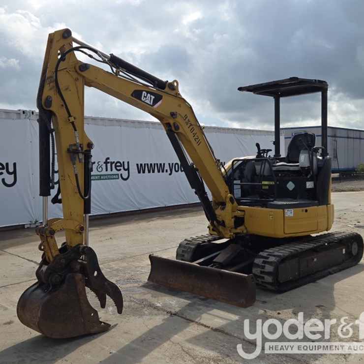 2010 CATERPILLAR 303C CR