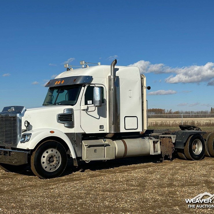 2012 FREIGHTLINER CORONADO 122