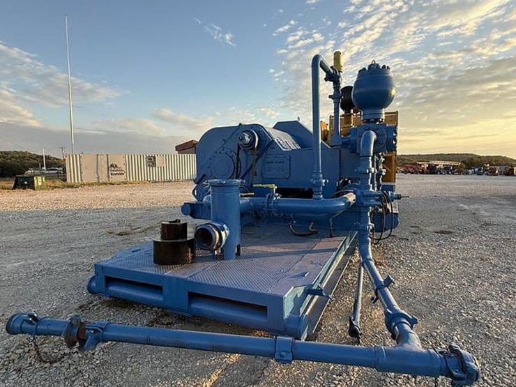 2007-caterpillar-d398b-image-12