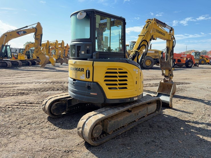 2019-yanmar-vio50-6a-image-5