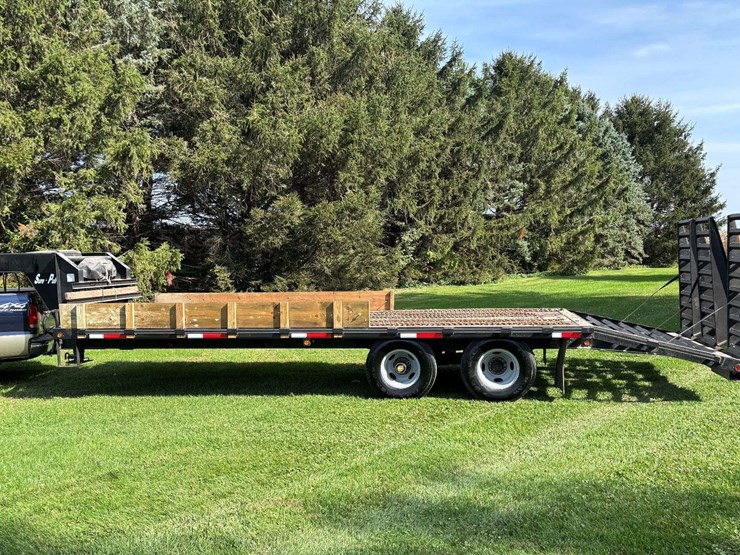 2001-sure-pull-gooseneck-trailer-image-2