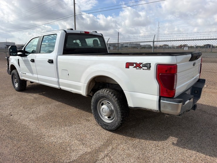 2021-ford-f350-image-7