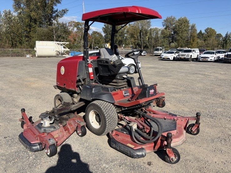2018-toro-groundsmaster-4000d-image-2