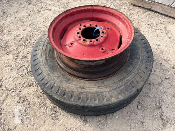 single-7.50x18-tire-&-(6)-bolt-rim-image-2